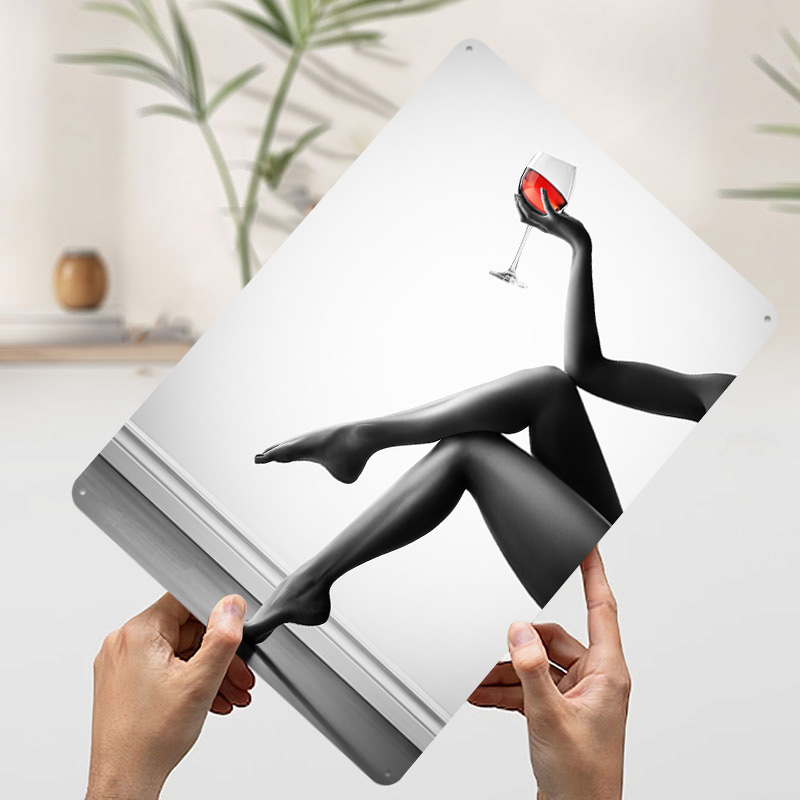 Elegant Woman With Wine Glass  - Women Accessories Poster 评论和价格