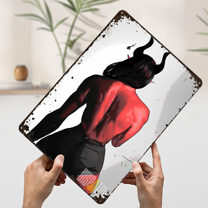 Red-skinned Demon Woman Back V - Women Accessories Poster 评论和价格