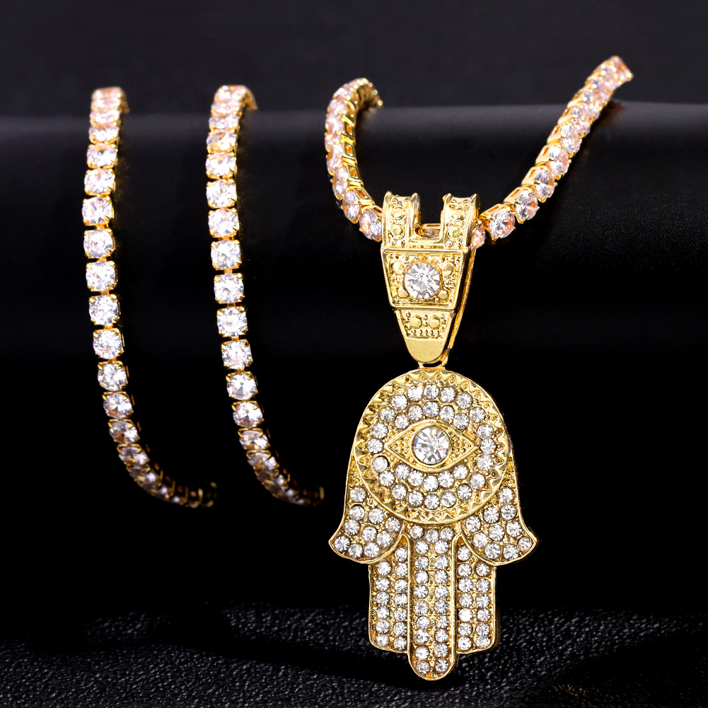 Bling Crystal Hamsa Hand Evil  - Charm Necklace Dainty 评论和价格