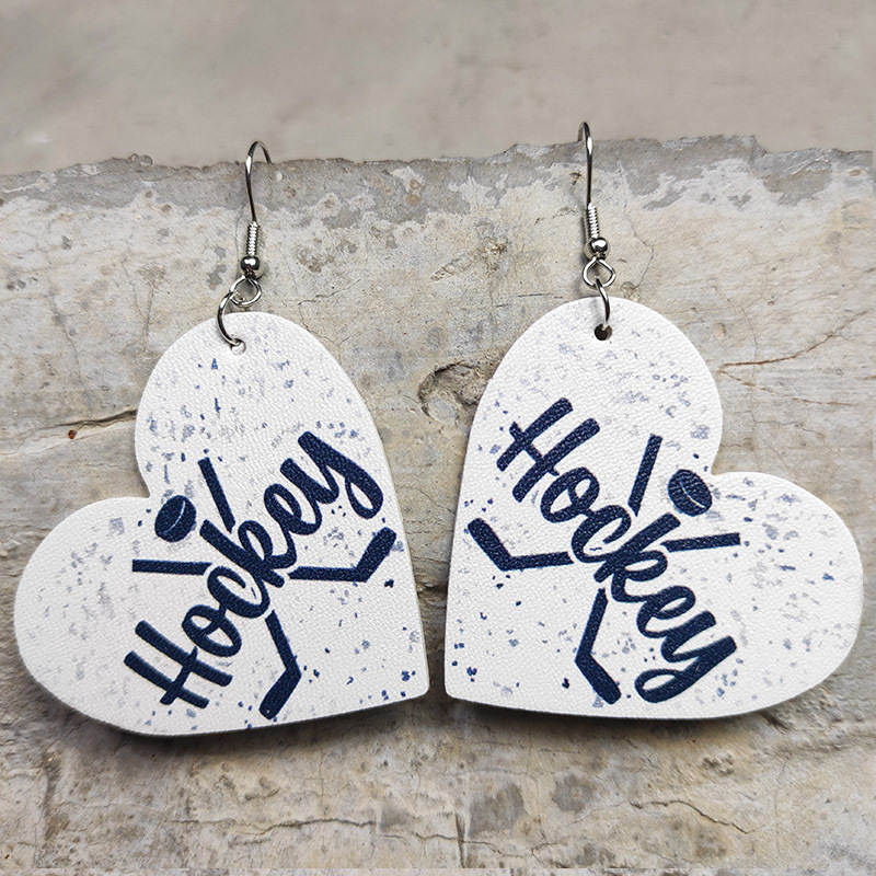 Heart PU Leather Baseball Dang - Women'S Volleyball Accessories 评论和价格