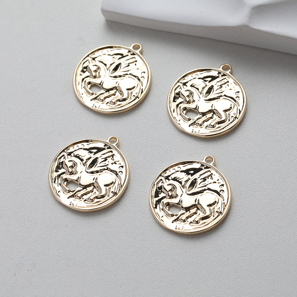 4pcs Dainty Unicorn Charms for - Charm Necklace Dainty 评论和价格